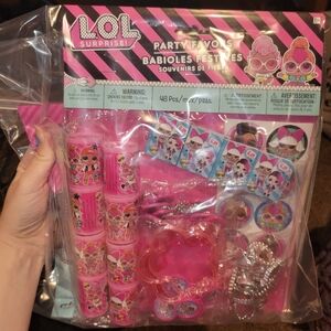 L.O.L. Surprise! Pink Party Favors Set